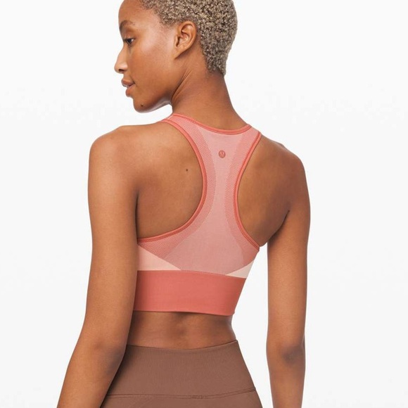 Lululemon Ebb to Train Bra *Abstract Size 4 - Picture 2 of 6